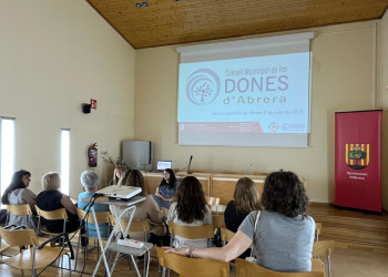 Abrera, municipi feminista! El dilluns 2 de juny va tenir lloc una nova sessió del  Consell Municipal de les Dones d’Abrera