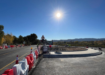 Segueixen a bon ritme les obres de la nova rotonda per a la millora de la intersecció de les carreteres BV-1201 i BV-1202, als barris de Vilalba