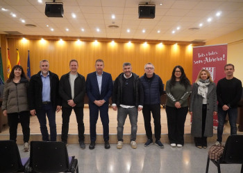 Rebem la visita de l’alcalde de Sant Vicenç de Castellet, Dani Mauriz, i el regidor d'Esports, Toni Calveras per conèixer el nostre model gestió esportiva en espais sostenibles