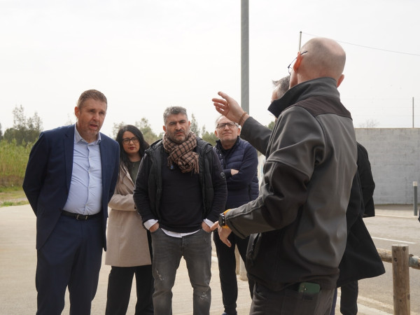 Rebem la visita de l’alcalde de Sant Vicenç de Castellet, Dani Mauriz, i el regidor d'Esports, Toni Calveras per conèixer el nostre model gestió esportiva en espais sostenibles