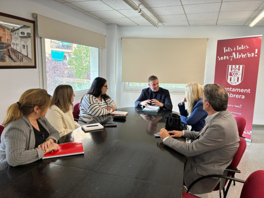 L’Ajuntament d’Abrera i la Fundació Sesé estudiem vies de col·laboració en projectes socials i culturals