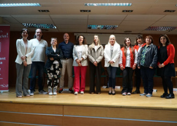 Abrera amb l'ocupació local i el teixit empresarial! Més de 160 persones han participat a la 2a Jornada de Recerca de Feina, amb xerrades, trobada d'empreses i lliurament de currículums
