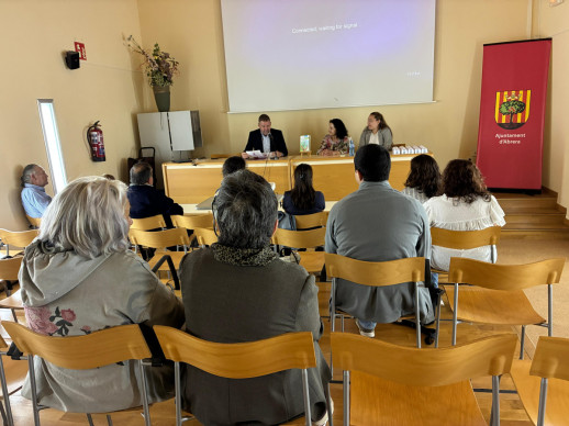 Participem a la presentació del llibre 'La salud en tus manos, la medicina en los médicos', de la doctora abrerenca Dorys Amanda Henao Serna