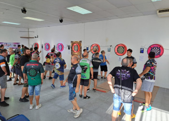 El Club Esportiu Dards i Social Abrera i Barris ha celebrat amb gran èxit de participació el 3r Open de Dards d’Abrera, al Casal Social de Les Carpes