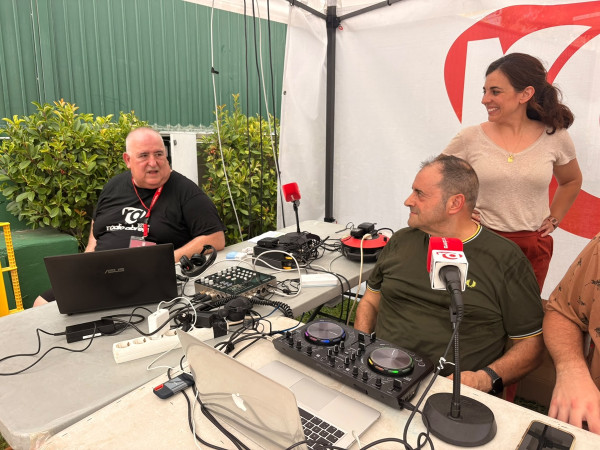 Dimecres 15 de juliol de 2026: Actuació de Ball en Línia del Casal de la Gent Gran i exhibició de Balls de Saló amb Pas a Pas