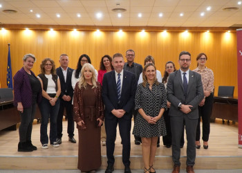 A Abrera hem commemorat el Dia Mundial contra el Càncer de Mama amb el festival solidari ELLASH, organitzat per la Fundació Sesé i l'Ajuntament d'Abrera