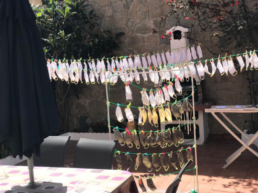 Abrera és solidària! Continuem confeccionant mascaretes higièniques i rebem noves donacions