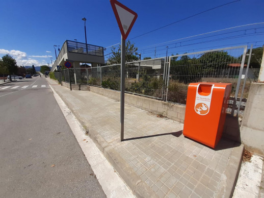 Nova ubicació del contenidor ubicat al barri de Sant Hilari, a la zona de contenidors de l'estació