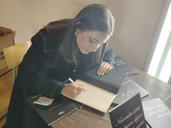 Assistim a la presentació del poemari 