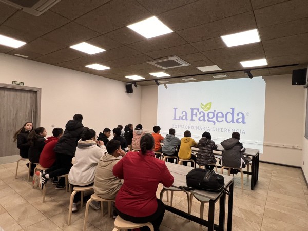 Visita de les cooperatives abrerenques a La Fageda