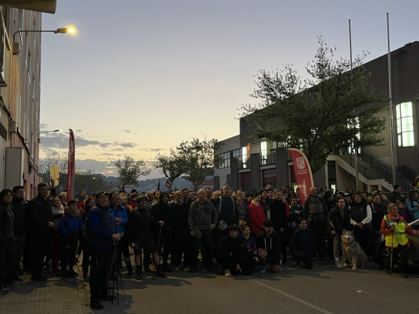 A Abrera promovem l'activitat física! Gran èxit de participació a la XXIV Caminada de Primavera Abrera-Montserrat, que s'ha celebrat aquest diumenge 6 d'abril!