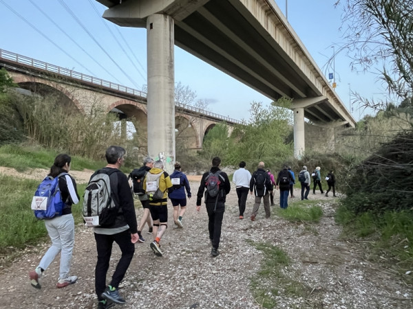 A Abrera promovem l'activitat física! Gran èxit de participació a la XXIV Caminada de Primavera Abrera-Montserrat, que s'ha celebrat aquest diumenge 6 d'abril!