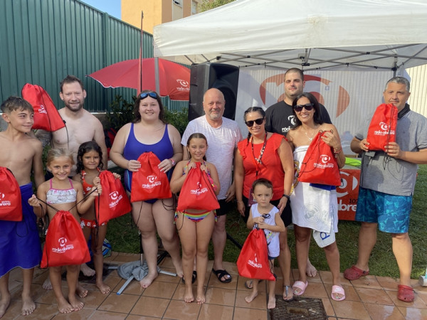Gaudim de la darrera edició de Ràdio Abrera a la Piscina Municipal d'Estiu, amb l'animació i jocs a càrrec de l'entitat juvenil Crea Jove. Gràcies Abrera!