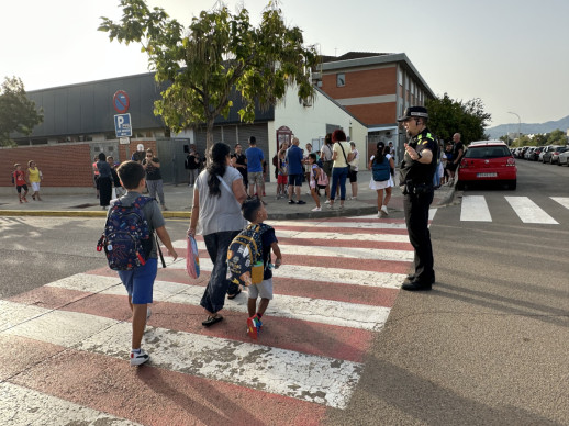 Més de 2.000 alumnes comencen avui el curs 2023-2024 a Abrera. Bon inici de curs a tothom! Escola Francesc Platón i Sartí