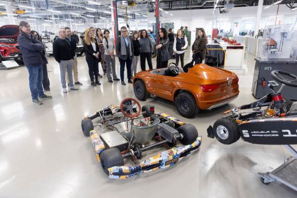 Visitem la nova Escola d’Aprenents de SEAT S.A. a Martorell