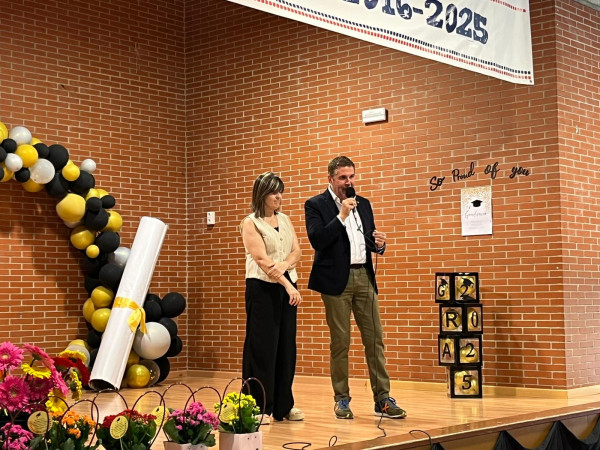 Els centres educatius tanquen el curs escolar 2024-25 - Escola Ernest Lluch