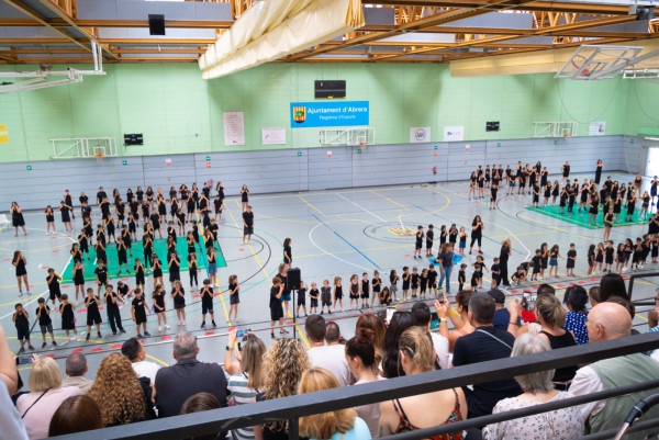 Festival de Danses - Escola Josefina Ibàñez