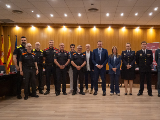 La reducció dels fets delictius en els darrers deu anys, la col·laboració entre els cossos de seguretat i l’aposta per les noves tecnologies centren la sessió plenària de la Junta Local de Seguretat d’Abrera
