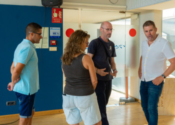 Finalitzem la segona fase del reacondicionament del Centre Aquàtic Municipal (CAM) amb l'obertura de les piscines, la sala d'activitats dirigides, els vestidors del soterrani i la zona de solàrium a partir del dimarts 1 de setembre