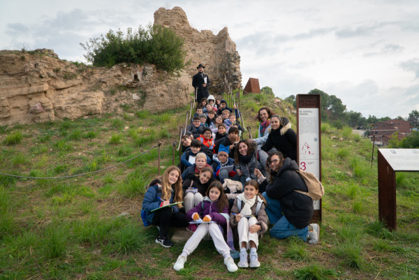 Visita del grup de sisè de l'Escola Ernest Lluch d'Abrera - dijous 20 de novembre 2025
