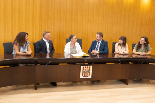 Rebem la visita de la consellera de Salut de la Generalitat de Catalunya, Olga Pané