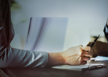 CONTRACTACIÓ I LICITACIONS