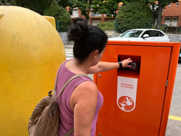 Abrera més sostenible! Instal·lem nous contenidors de recollida d’oli domèstic en diferents punts del nostre municipi
