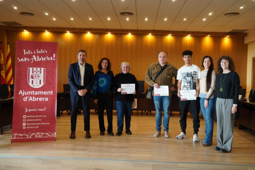A Abrera apostem per la formació! Lliurem els diplomes acreditatius a l'alumnat de diversos cursos del Departament de Promoció Econòmica. Organització i gestió de magatzem