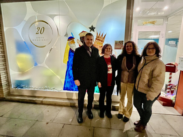 Visitem els establiments participants en el 15è Concurs d’aparadors Nadalencs d’Abrera!