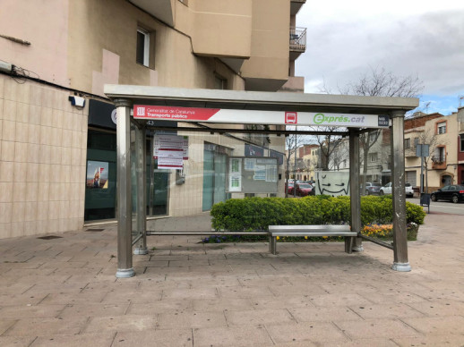 Parada de bus al barri del Rebato d'Abrera