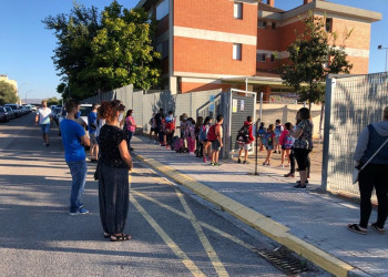 1.912 alumnes han començat avui dilluns el curs 2020-2021 amb mesures per la prevenció de la Covid-19