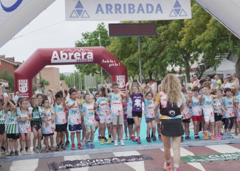 Gaudim, un any més, de la Cursa Abrera Corre D9, una de les fites esportives més important del nostre calendari que ha tornat a ser solidària, i la 4a Marxa Bressol