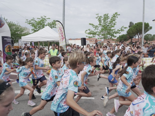 Gaudim, un any més, de la Cursa Abrera Corre D9, una de les fites esportives més important del nostre calendari que ha tornat a ser solidària, i la 4a Marxa Bressol