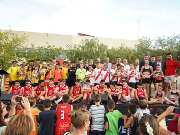 Gaudim amb la 17a edició de la Fira d’Entitats Esportives d’Abrera i el lliurament dels 24ns Premis de l'Esport Local d'Abrera. Enhorabona a totes i tots!
