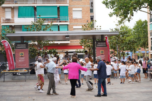 Festa Major d'Abrera 2023: Ballada de sardanes amb la Cobla Vila d'Olesa, Abrera Sardanista i les escoles Francesc Platón i Sartí i Josefina Ibáñez