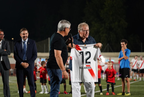 Assistim a la presentació dels equips per la temporada 2023-2024 de l'Agrupació Esportiva Abrera. Enhorabona!