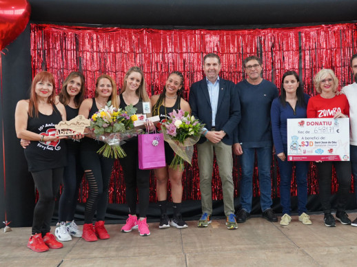 L’entitat Vive y Baila d'Abrera celebra el seu 10è aniversari amb una festa solidària i recull prop de 6.500 euros a favor de l'entitat Llerre By Jordi