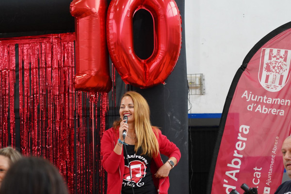 L’entitat Vive y Baila d'Abrera celebra el seu 10è aniversari amb una festa solidària i recull prop de 6.500 euros a favor de l'entitat Llerre By Jordi