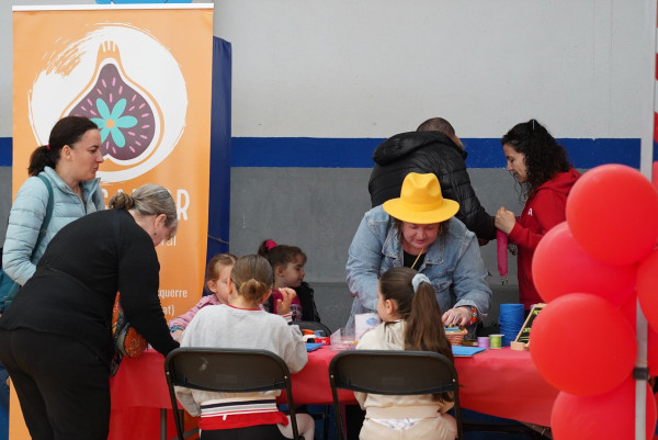 L’entitat Vive y Baila d'Abrera celebra el seu 10è aniversari amb una festa solidària i recull prop de 6.500 euros a favor de l'entitat Llerre By Jordi