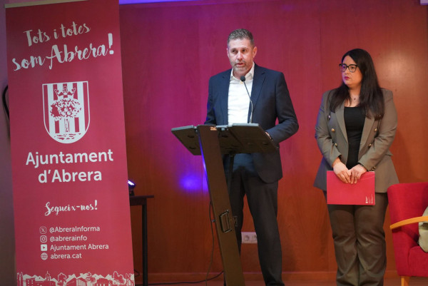 Assistim a la presentació del llibre 'Déjala que baile' de Judith Sánchez, aquest dimecres 26 de març a la tarda a la Biblioteca Josep Roca i Bros