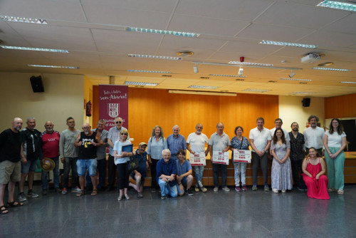 Pintem Abrera! Gran èxit de participació en la 47a edició del Concurs de Pintura Ràpida Vila d’Abrera, amb una trentena de participants!