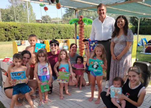 FESTA MAJOR 2025: Contes amb bombolles a la Bibliopiscina