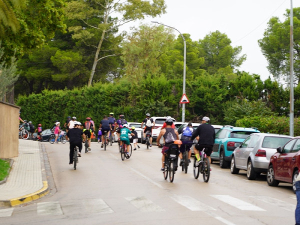 Diumenge 21 de setembre: Bicicletada popular i botifarrada per descobrir Abrera!