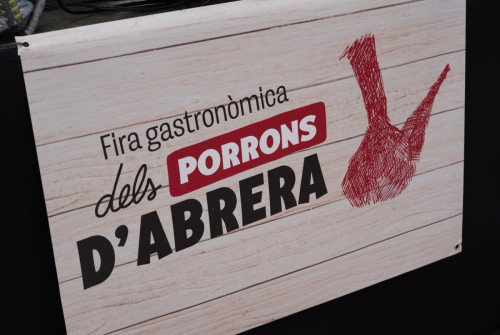 Gaudim de la nostra tradició local amb la 6a Fira Gastronòmica dels Porrons d’Abrera!