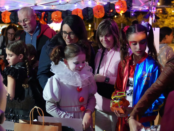 A Abrera celebrem la Castanyada i Halloween amb gran èxit d'assistència i participació en les diferents propostes organitzades des de l'Ajuntament i les nostres entitats!