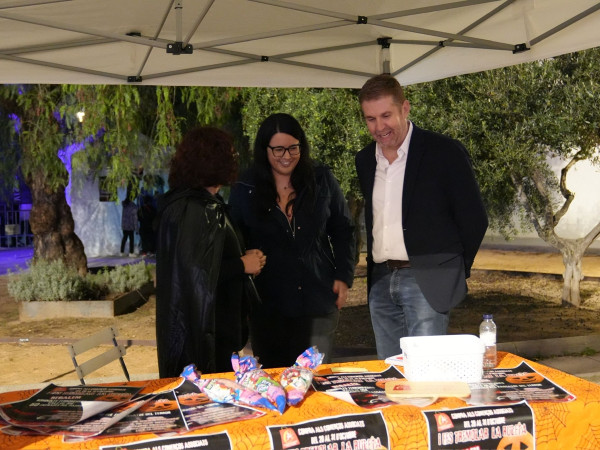 A Abrera celebrem la Castanyada i Halloween amb gran èxit d'assistència i participació en les diferents propostes organitzades des de l'Ajuntament i les nostres entitats!