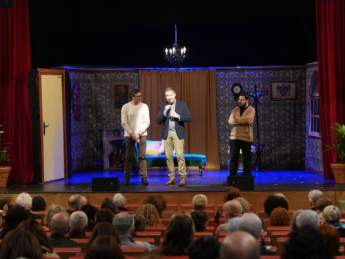 Donem el tret de sortida al 28è Concurs de Teatre Amateur Vila d’Abrera 2026 amb el Grup de Teatre Paranys de Sant Joan de Vilatorrada