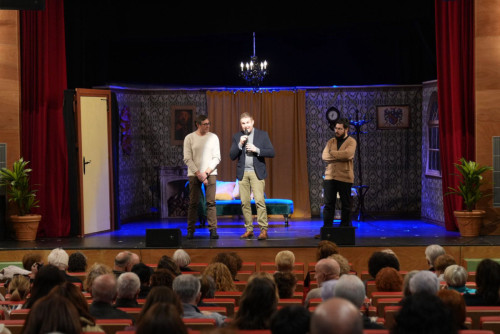 Donem el tret de sortida al 28è Concurs de Teatre Amateur Vila d’Abrera 2026 amb el Grup de Teatre Paranys de Sant Joan de Vilatorrada