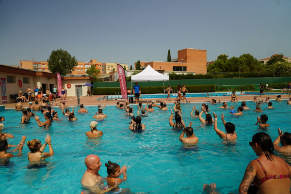Gran èxit d'assistència i participació al Mulla't per l'esclerosi múltiple 2026, a la Piscina Municipal d'Estiu, aquest diumenge 19 de juliol!