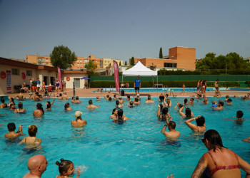 Gran èxit d'assistència i participació al Mulla't per l'esclerosi múltiple 2026, a la Piscina Municipal d'Estiu, aquest diumenge 19 de juliol!